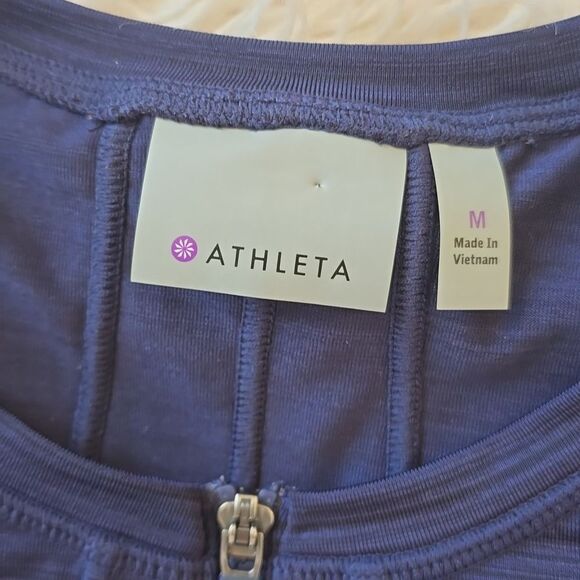 Athleta Navy Blue Short Sleeve Tee - Picture 2 of 6